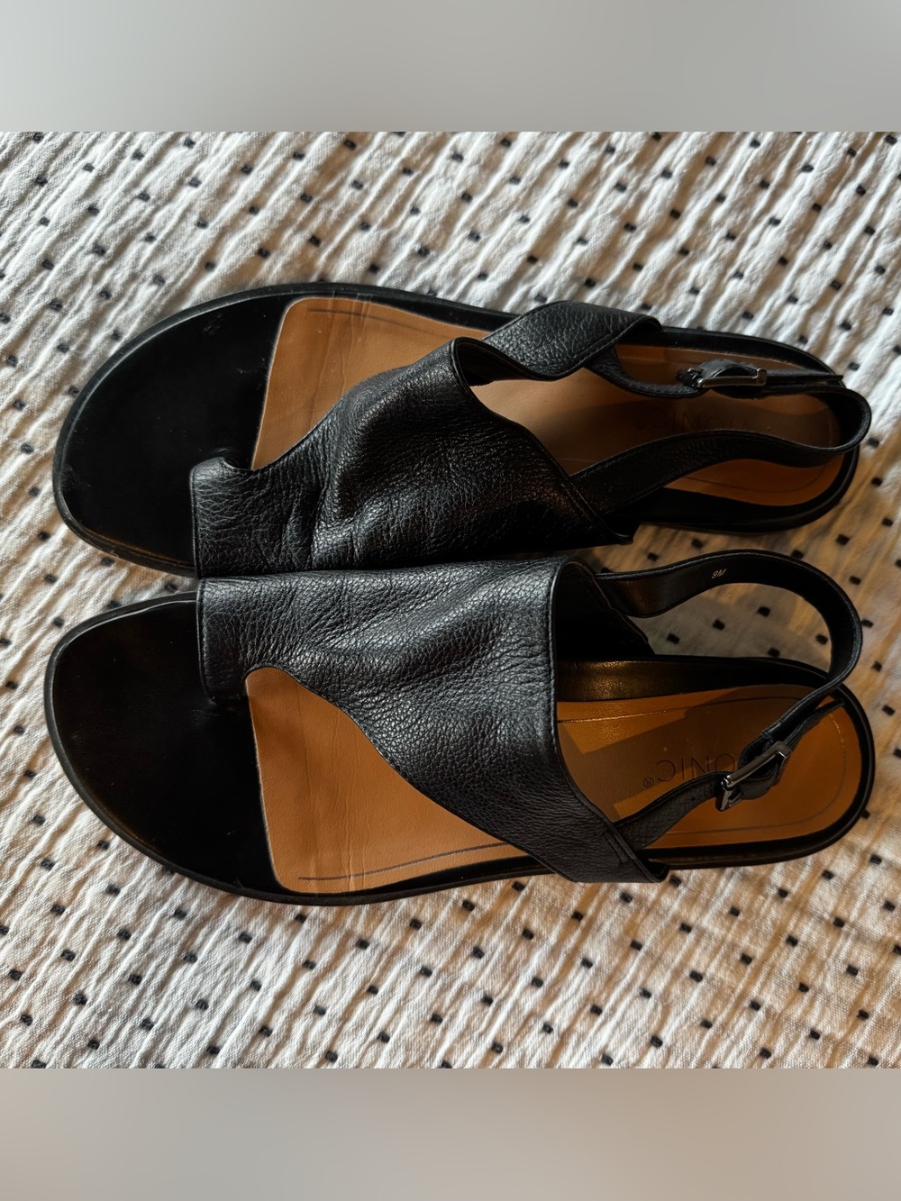 Size 9 Vionic Black Leather Open-Toe Slingback Sandals